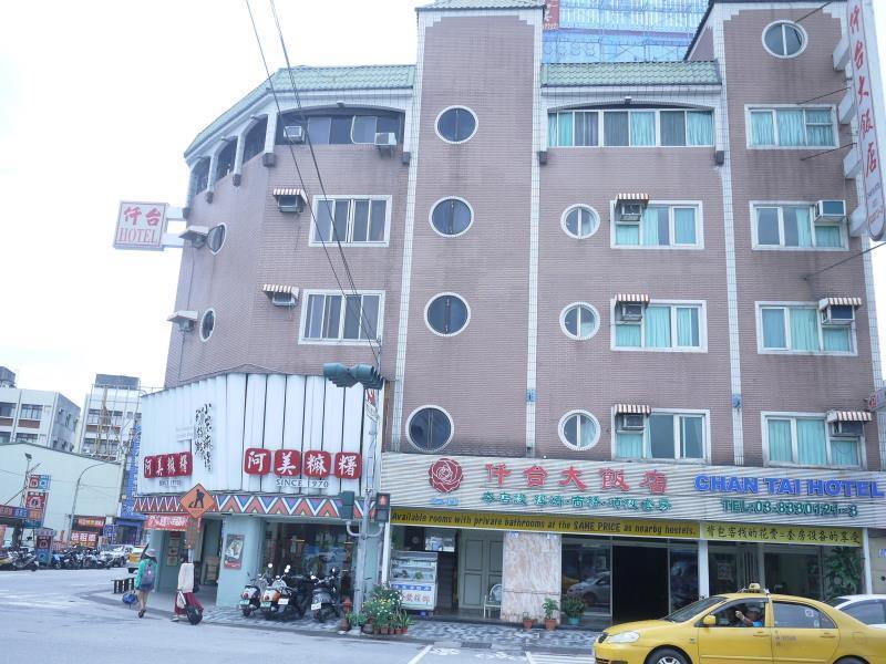 Chantai Hotel Hualien Extérieur photo