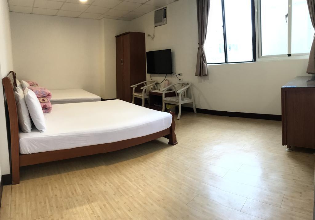 Chantai Hotel Hualien Extérieur photo